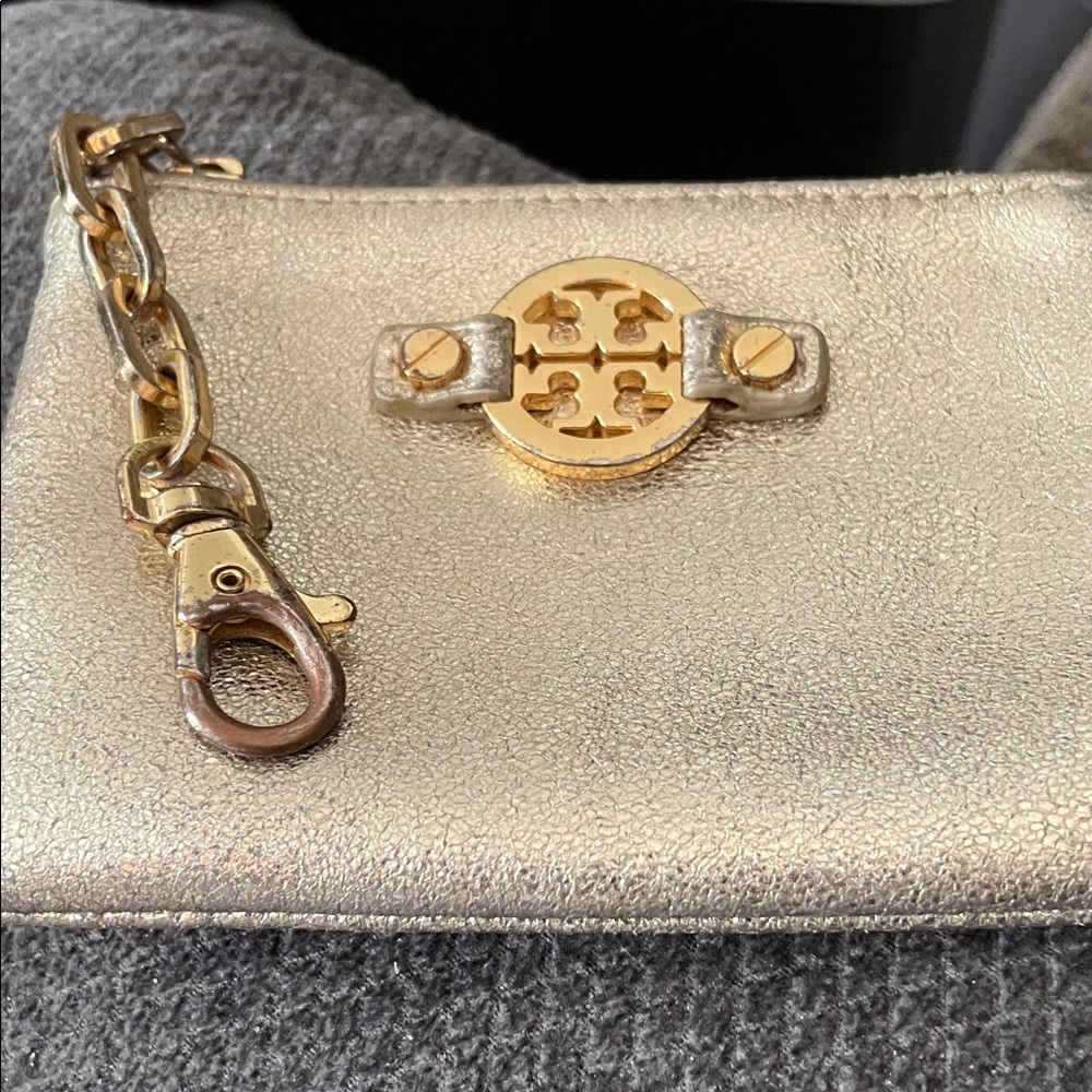 Tory Burch Gold Logo Keychain Wallet